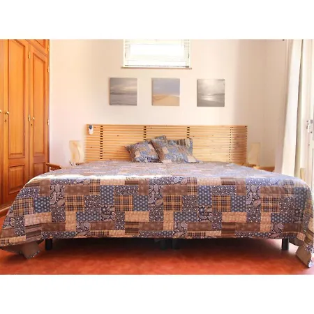 Modern In With Private Swimming Pool Villa Lagos